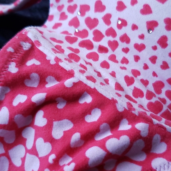 Victoria's Secret Valentine's Day Bra - Picture 3 of 9